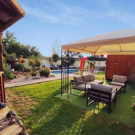 Apartmany Na Kolonade ليدنيس المظهر الخارجي الصورة