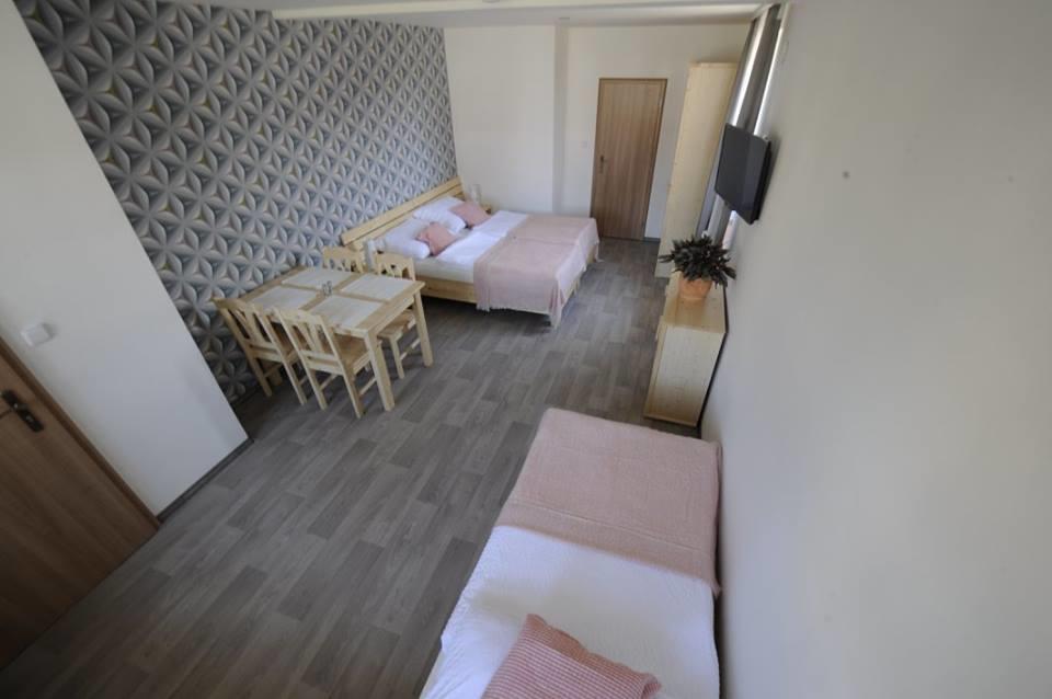 Apartmany Na Kolonade ليدنيس المظهر الخارجي الصورة