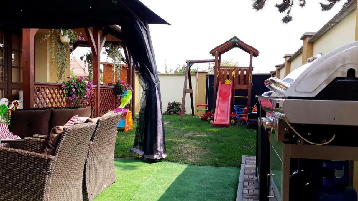 Apartmany Na Kolonade ليدنيس المظهر الخارجي الصورة